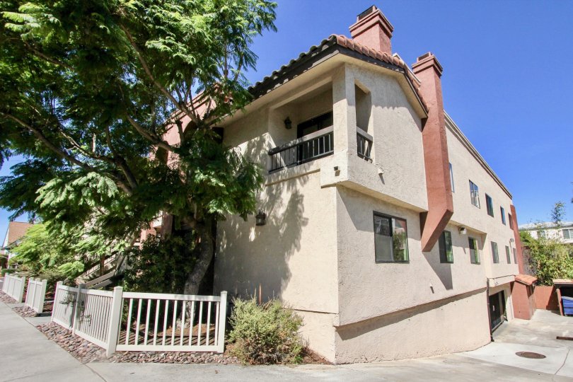 El Rosal Mission Hills CA